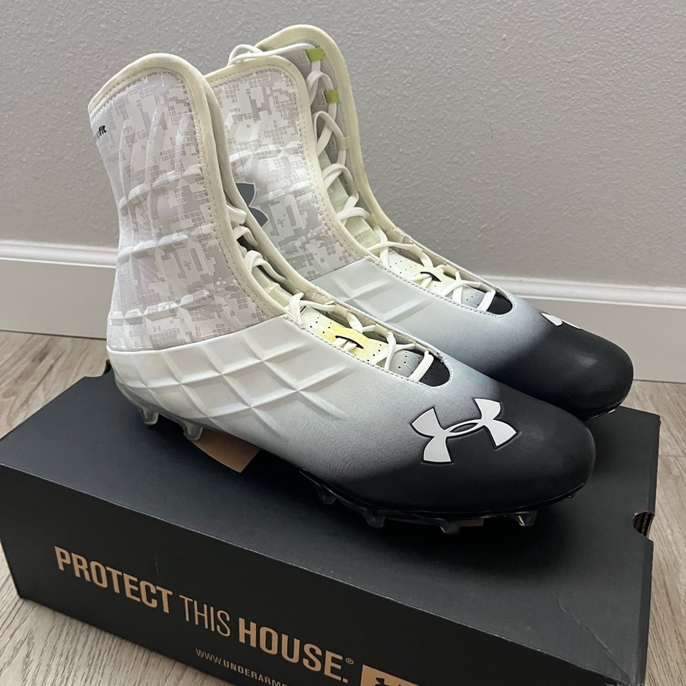Under Armour Men's Highlight MC Football Cleat Size 14